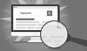 Computerbildschirm zeigt das Wort Keywords in einer Suchmaschine, waehrend eine Lupe die Bedeutung der Keyword-Analyse hervorhebt