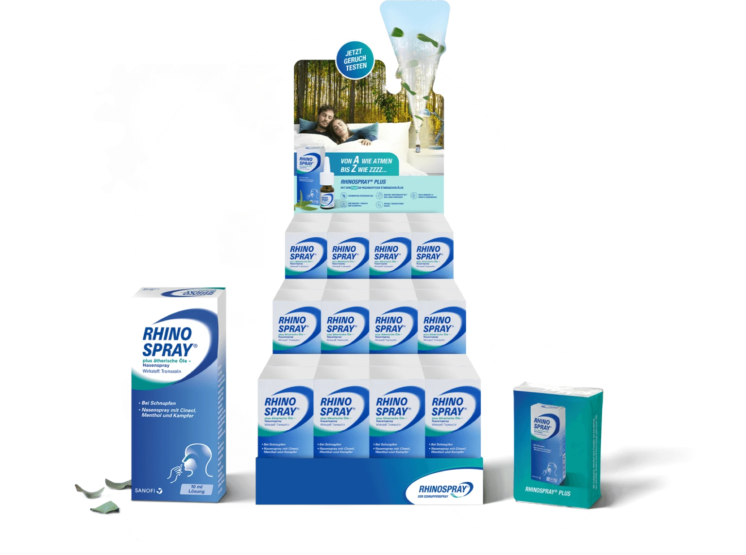 Produkt-Display von Rhinospray Plus in einer Apotheke: mehrere Produktpackungen und ein Aufsteller mit dem Slogan